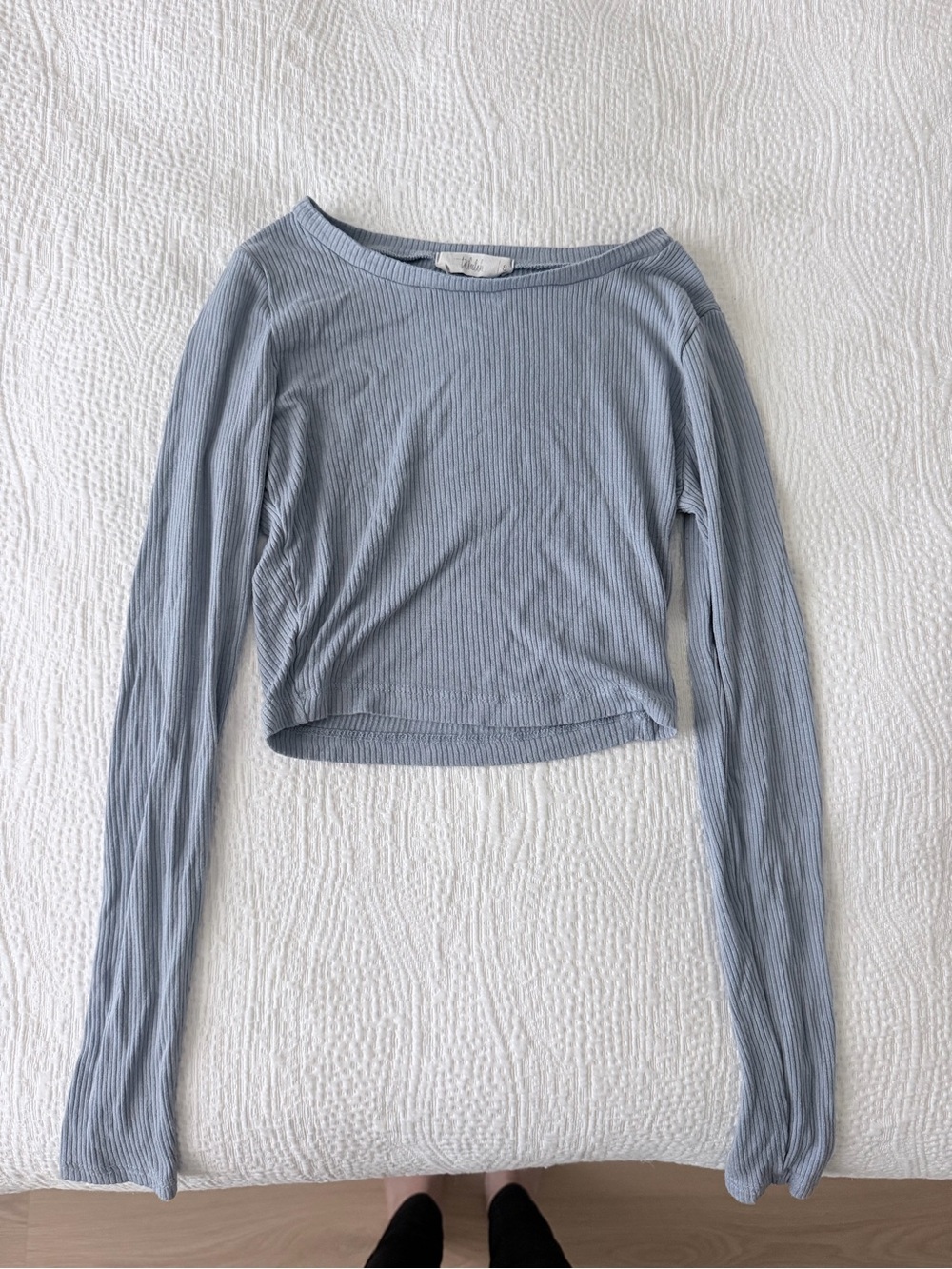 Light Blue Ribbed Long-Sleeve Crop Top
